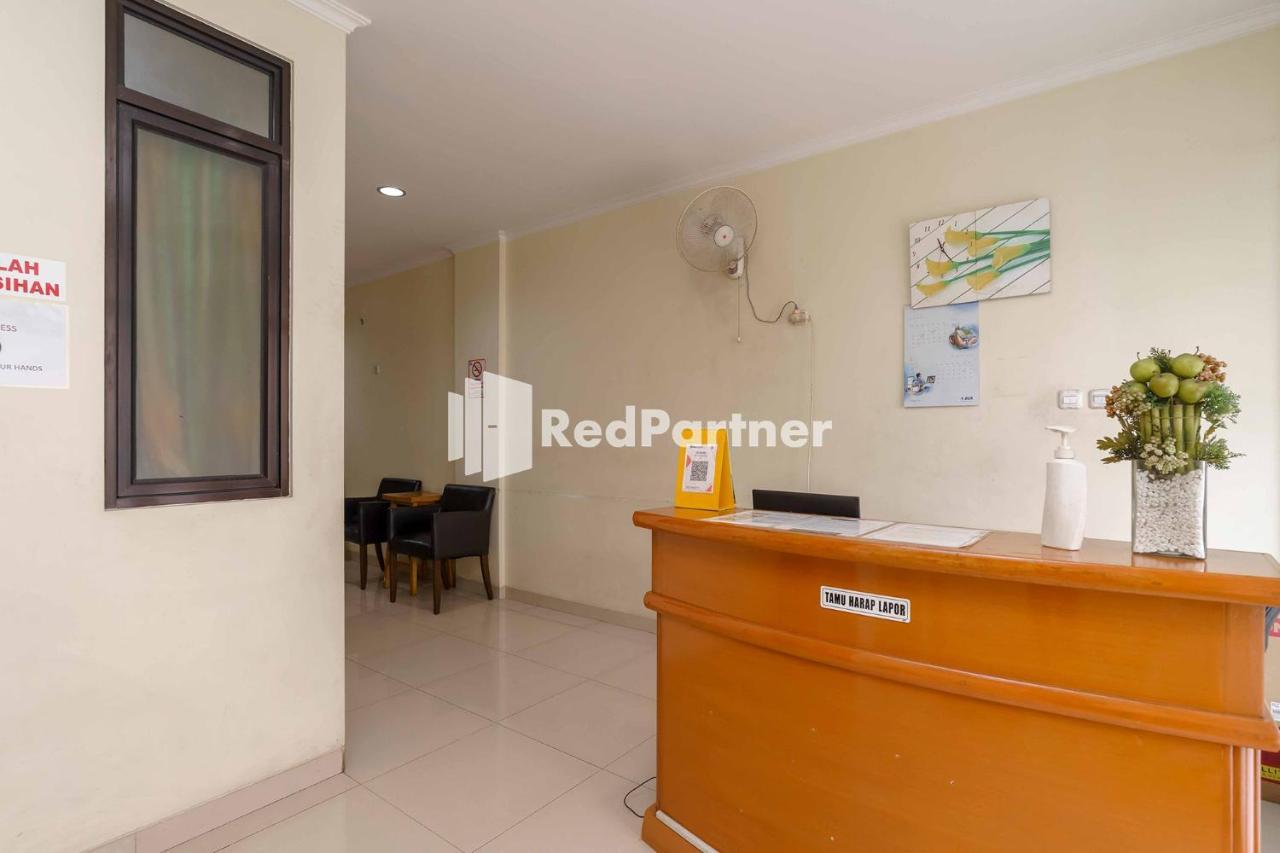 Jo Residence Syariah Redpartner Jakarta Luaran gambar